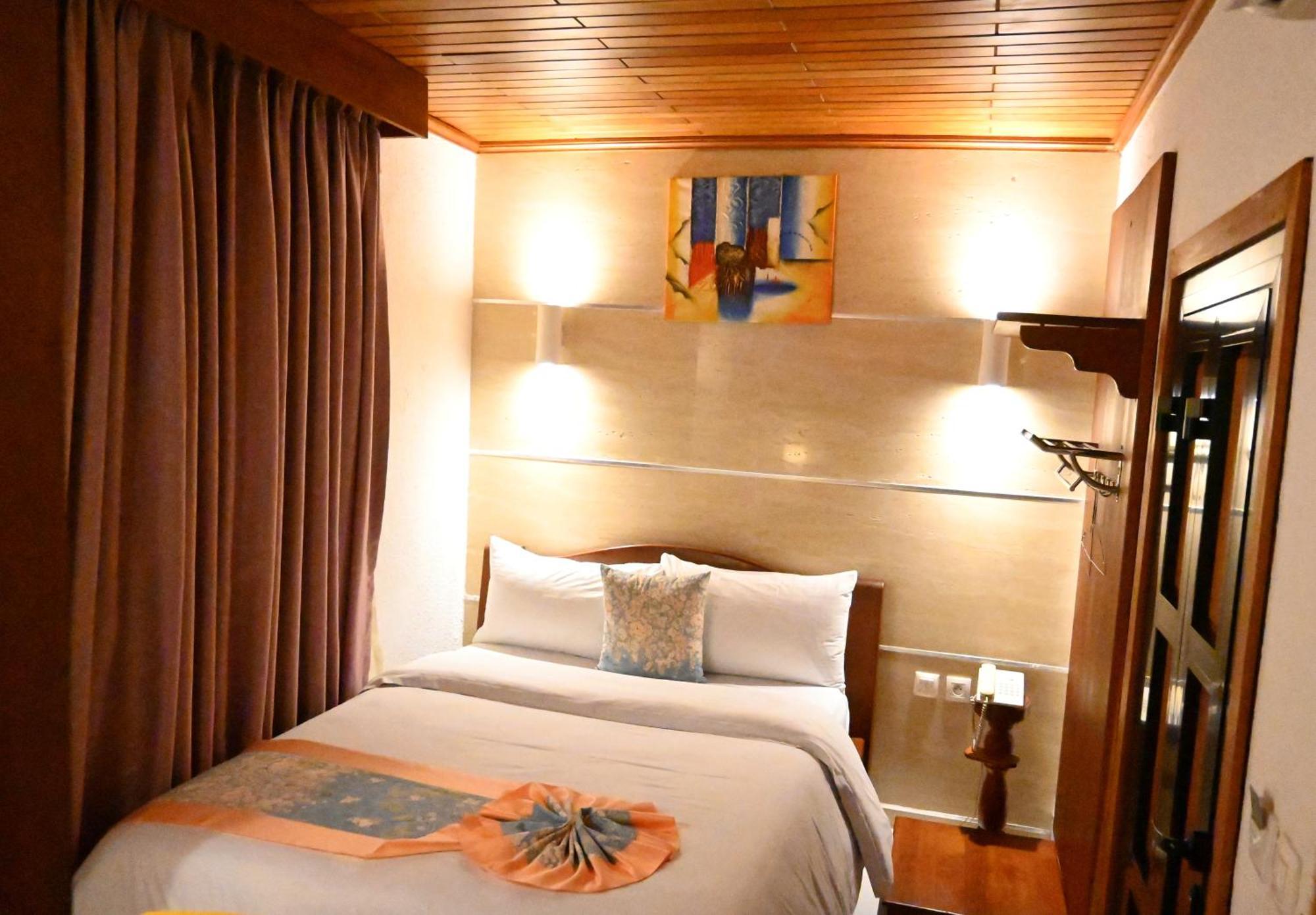Grand Hotel Akwa Douala Dış mekan fotoğraf
