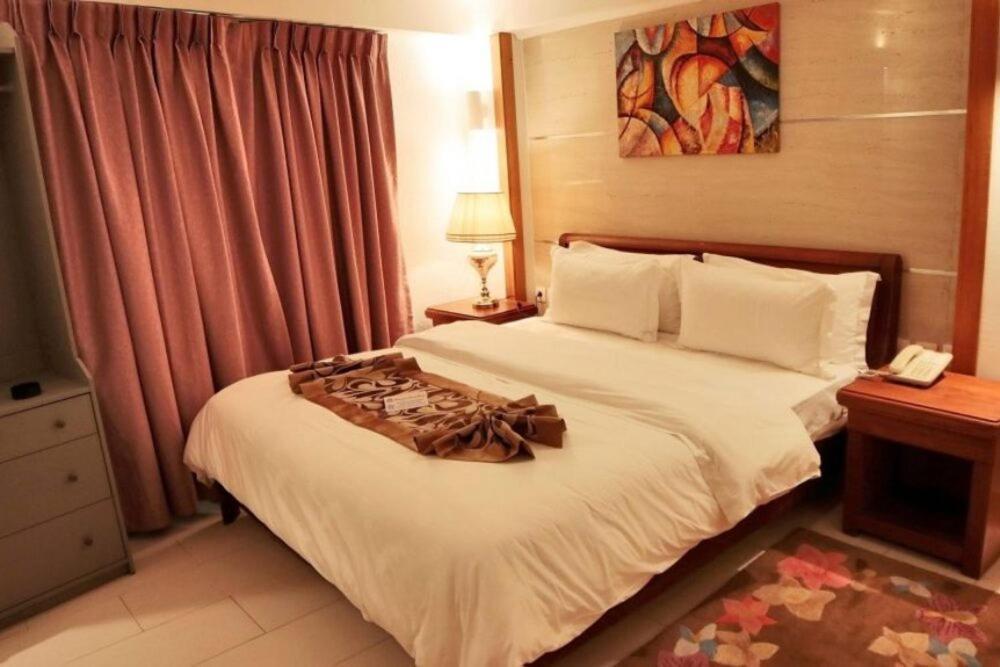 Grand Hotel Akwa Douala Dış mekan fotoğraf